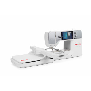 BERNINA 700 PRO